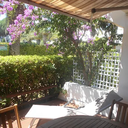 Vittoria Immobilier 10 - Reglement Sur Place -cheques Acceptes Lägenhet